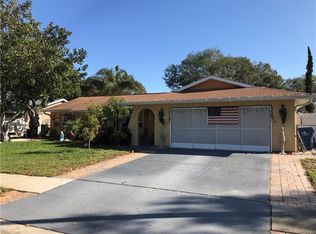 8022 Mockernut Ln, Port Richey, FL 34668
