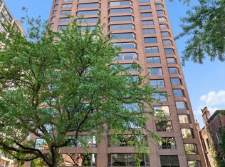 1410 N State St #27B, Chicago, IL 60610