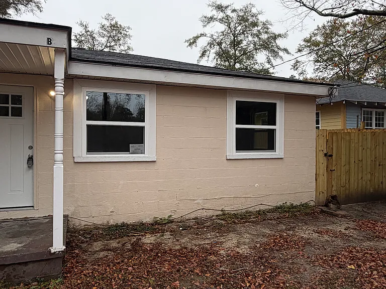 5716 Weston Ave #B — Photo 9