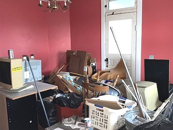4th image of 1217 Bonser Ave