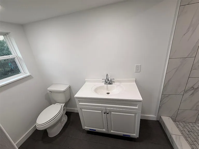 4103 Delhi St — Photo 22