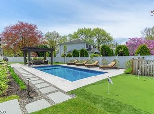 9 Bell Dr, Westfield, NJ 07090
