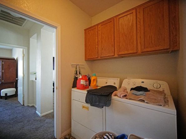 sacramento-california-63743261 picture