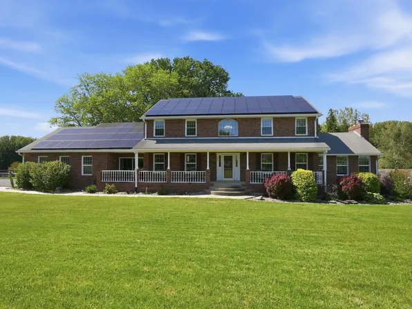 6118 Fishers Station Rd, Lothian, MD 20711