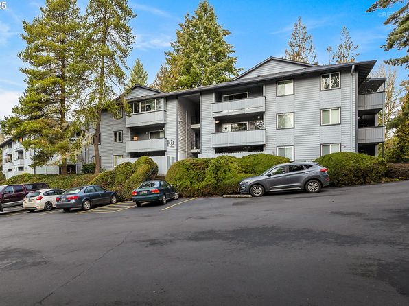 16718 SW Gleneagle Dr APT 60H, Sherwood, OR 97140