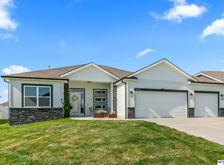16955 Doreen St, Gretna, NE 68028