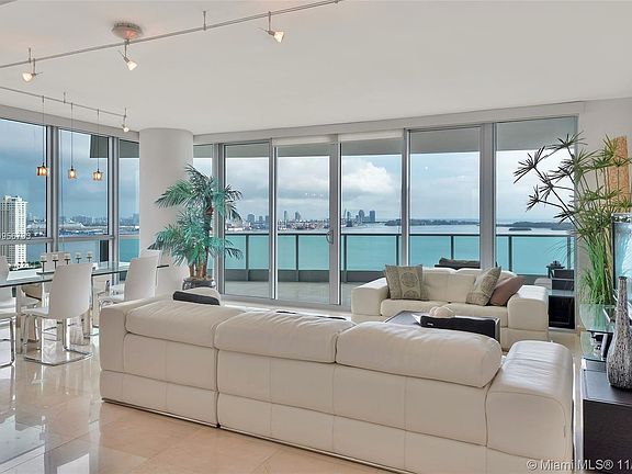 3rd image of 1331 Brickell Bay Dr APT 2401