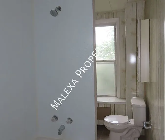 313 E Bertsch St #2 — Photo 14