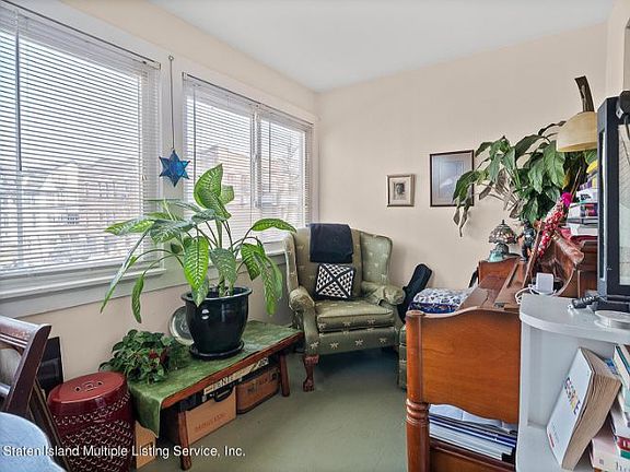 4th image of 78 Scribner Ave