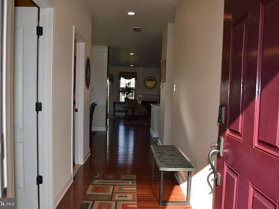 4th image of 213 Brodius Ln