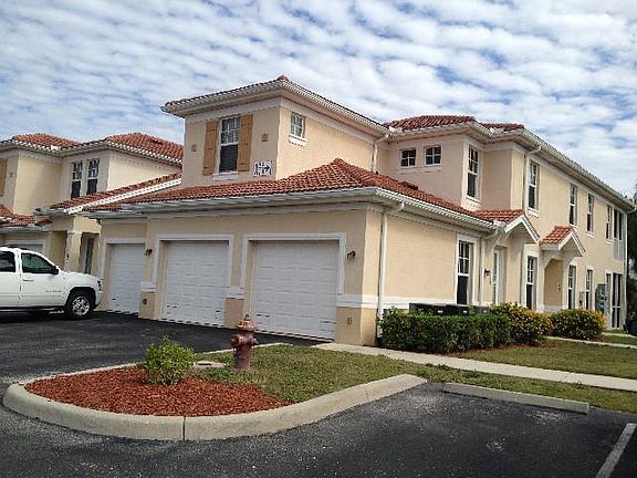 2nd image of 240 W End Dr #6
