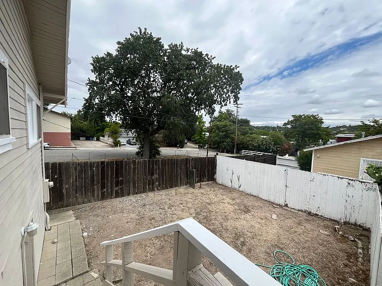 1434 Pine St — Photo 19