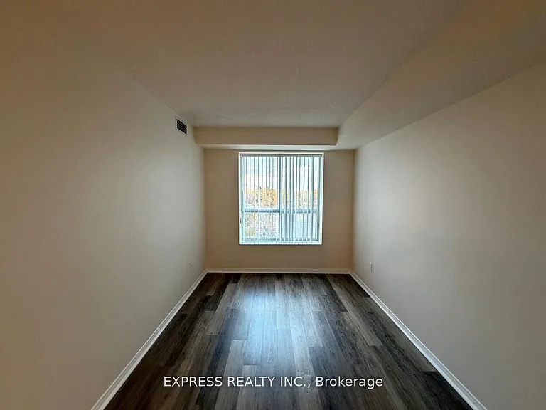 39 Pemberton Ave #710 — Photo 9