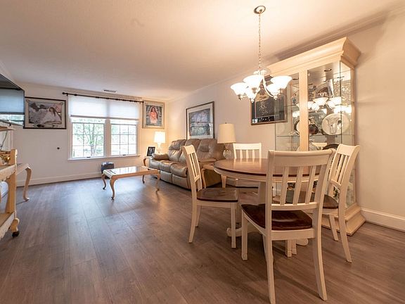 5th image of 3124 Heatherwood #3124
