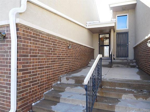 3rd image of 7021 E Girard Ave