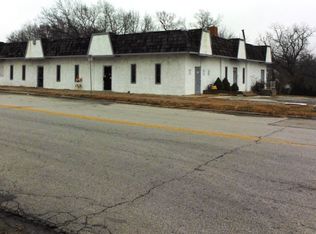 7947 Prospect Ave, Kansas City, MO 64132