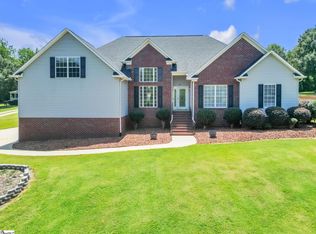 356 Garnet Valley Dr, Inman, SC 29349