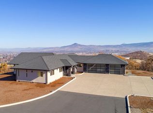 1800 Skyview Dr, Medford, OR 97501