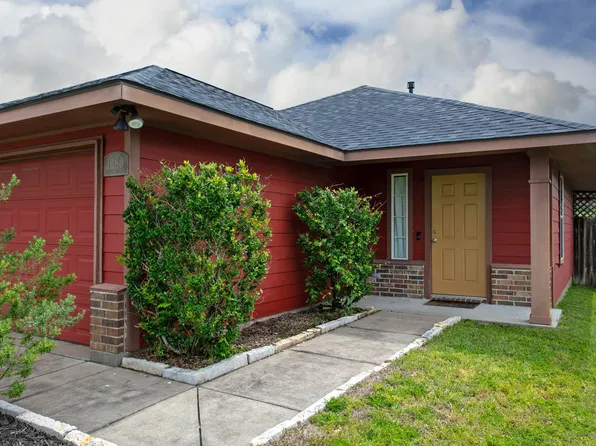 1280 Cottage Grove Cir, Bryan, TX 77801