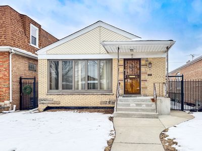 3910 W Marquette Rd, Chicago, IL, 60629