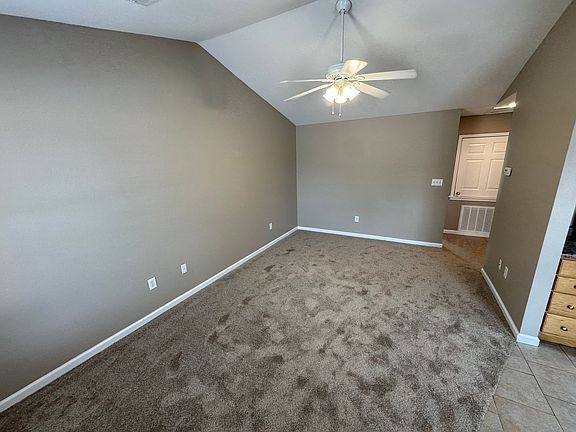 3rd image of 1604 Latourette Ln #1
