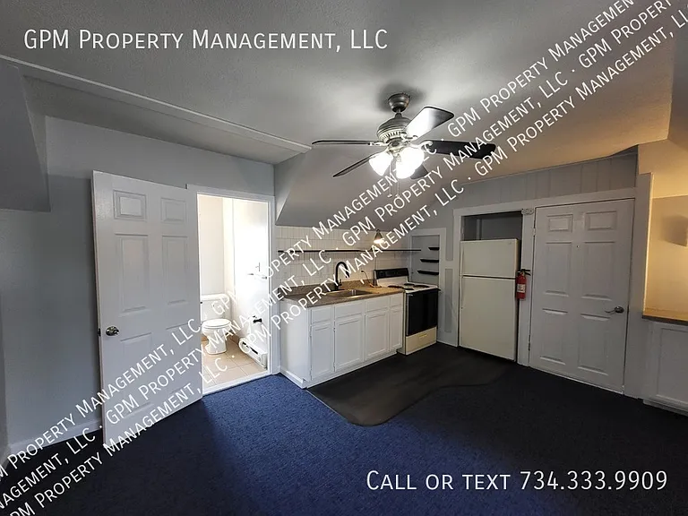 1563 Wilson Ave — Photo 6