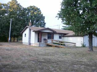 19821 Jonquil Rd, Lebanon, MO 65536