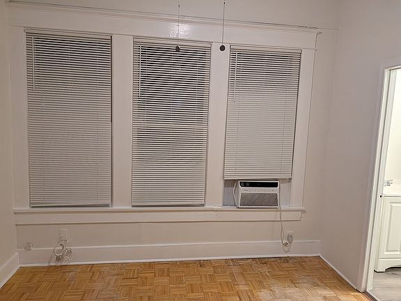 3rd image of 1902 W Watrous Ave APT A2