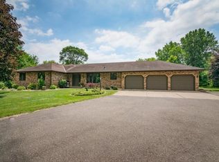 11355 Albavar Path, Inver Grove Heights, MN 55077