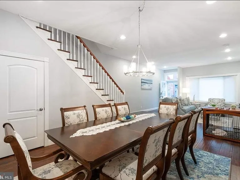 1520 Mifflin St — Photo 2