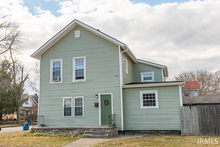 1st image of 901 Liberty Dr