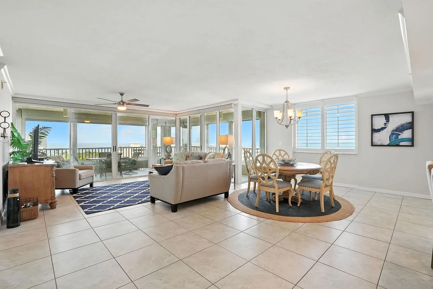 2 bed, 2.0 bath, 1485 sqft, $5,130 — Photo 2