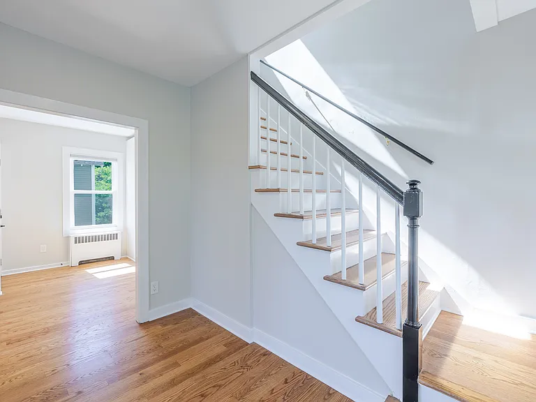 301 Bruce Park Ave — Photo 8