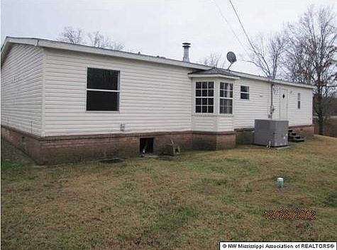 4th image of 694 Strayhorn Lake Dr