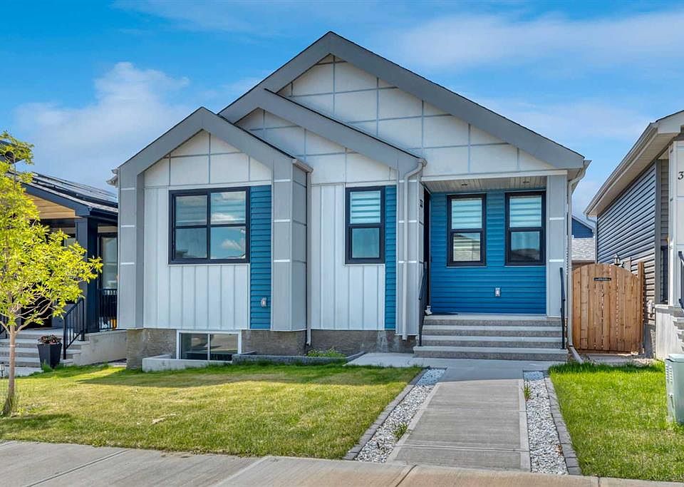 1st image of 33 Lucas Rise NW