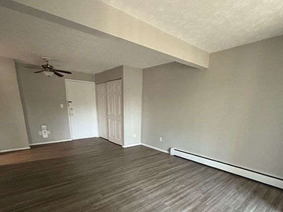 5th image of 714 Clifton Colony Dr #720-15