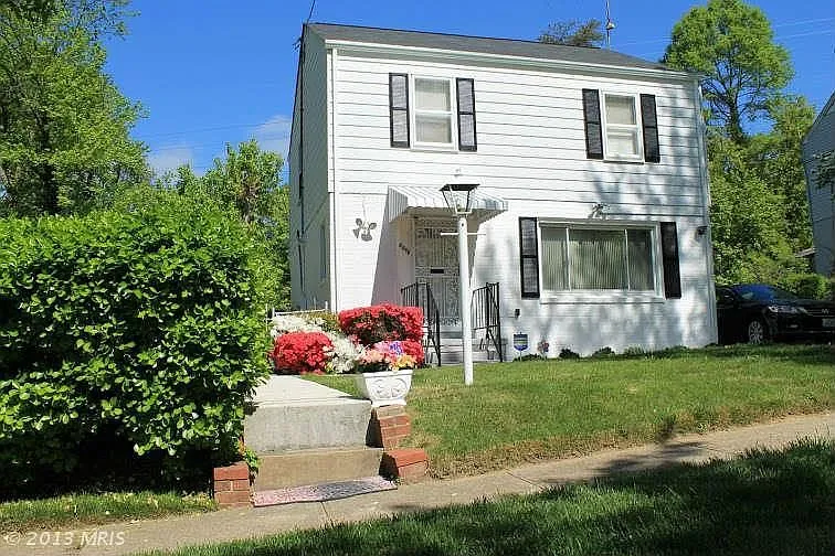 6904 Crosby Rd photo 1