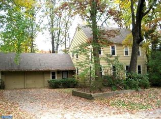 12 Oakley Ct, Cherry Hill, NJ 08003