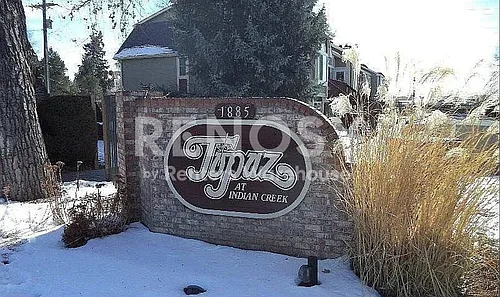 1885 S Quebec Way Photo 1