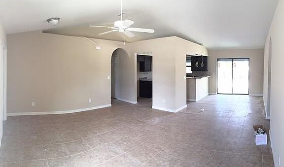 3rd image of 19 NE 9th Ct