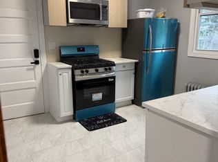 2123 W Touhy Ave #2, Chicago, IL 60645