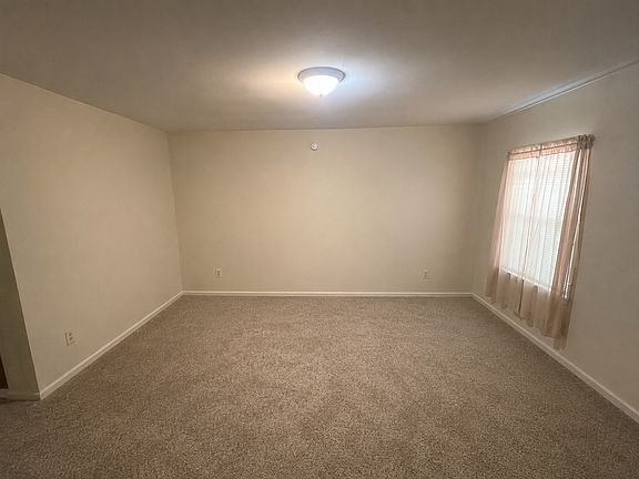 5th image of 165 E Bridge St APT 3