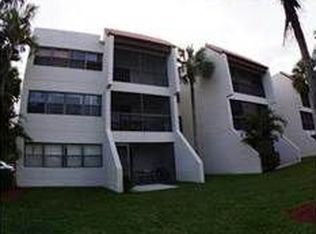 303 Racquet Club Rd APT 302, Weston, FL 33326