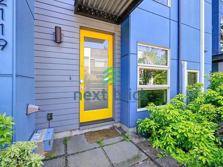 2119 E Terrace St — Photo 3