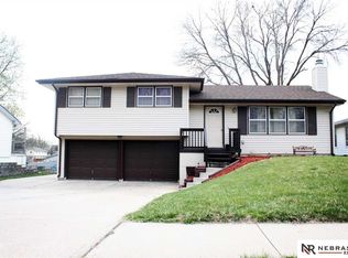 12583 Ohern St, Omaha, NE 68137