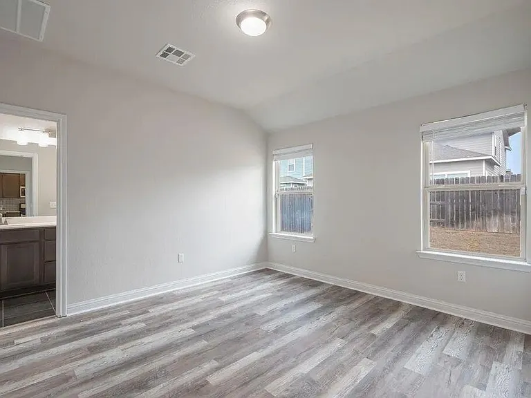 8214 Cottage Rose Dr — Photo 12