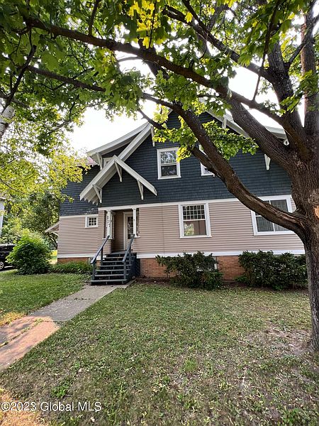 4th image of 127 Lake george Avenue