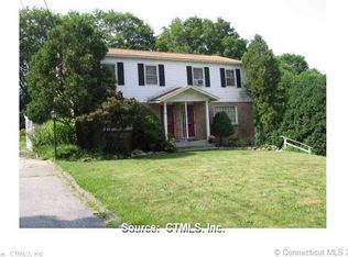 50 Church St, Mystic, CT 06355