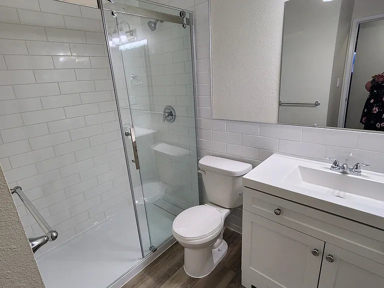 4001 Enemark Cres — Photo 18