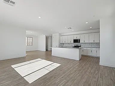 5th image of 21485 E Timberline Rd